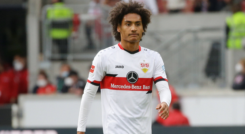 arsenal-tat-tay-quyet-dau-tottenham-de-gianh-ban-hop-dong-so-1-bundesliga