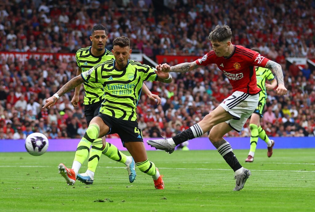Nhận định soi kèo Manchester United vs Arsenal lúc 23h30 ngày 9/3/2025 nhan-dinh-soi-keo-manchester-united-vs-arsenal-luc-23h30-ngay-9-3-2025-1