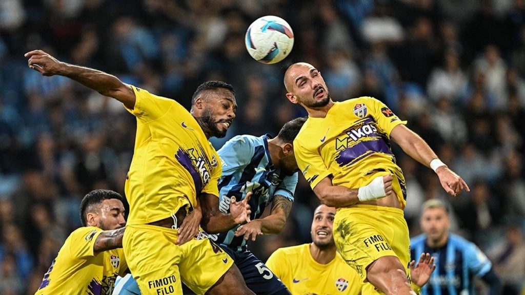 nhan-dinh-soi-keo-eyupspor-vs-demirspor-luc-00h00-ngay-15-4-2025-1