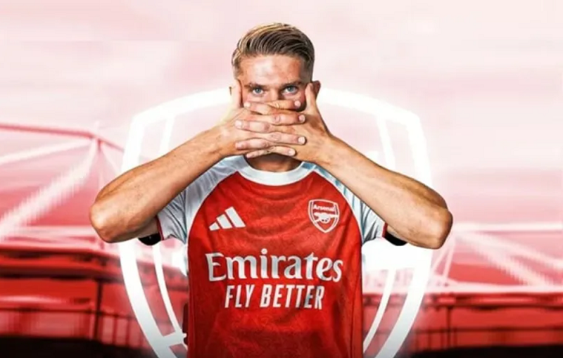 Gyokeres bùng nổ trước Spurs, Carragher thừa nhận từng đánh giá sai