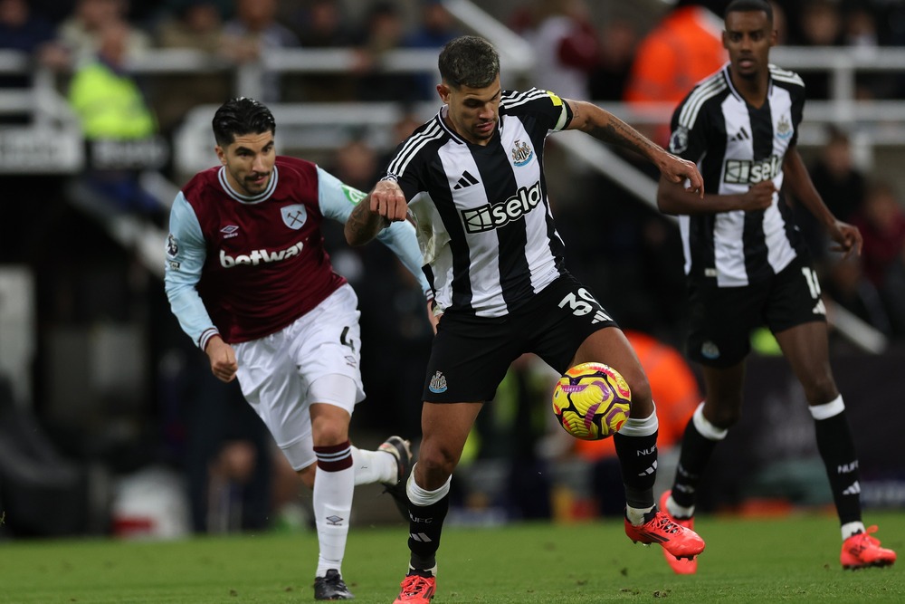nhan-dinh-soi-keo-west-ham-united-vs-newcastle-united-luc-21h00-ngay-2-11-2025-1