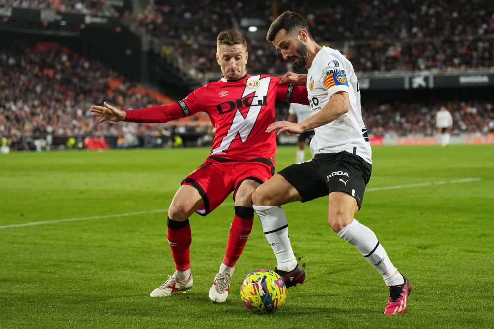 Nhận định soi kèo Rayo Vallecano vs Valencia lúc 03h00 ngày 2/12/2025 nhan-dinh-soi-keo-rayo-vallecano-vs-valencia-luc-03h00-ngay-2-12-2025-1