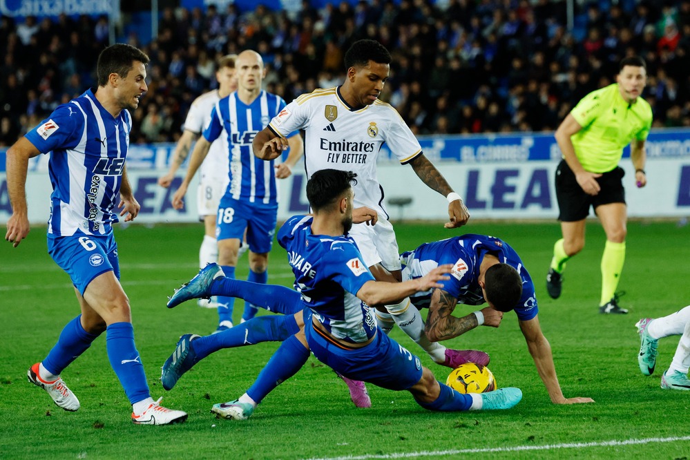 Nhận định soi kèo Deportivo Alaves vs Real Madrid lúc 03h00 ngày 15/12/2025 nhan-dinh-soi-keo-deportivo-alaves-vs-real-madrid-luc-03h00-ngay-15-12-2025-1